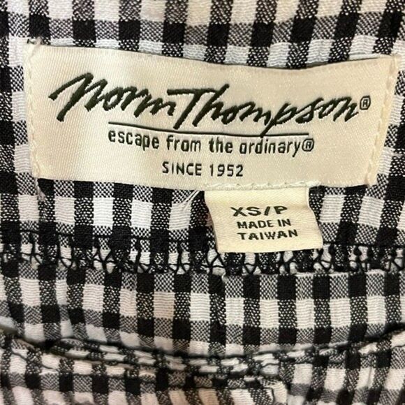 Norm Thompson Womens Blazer Black White Check Button Up Long Sleeve Sz XS - Picture 10 of 16